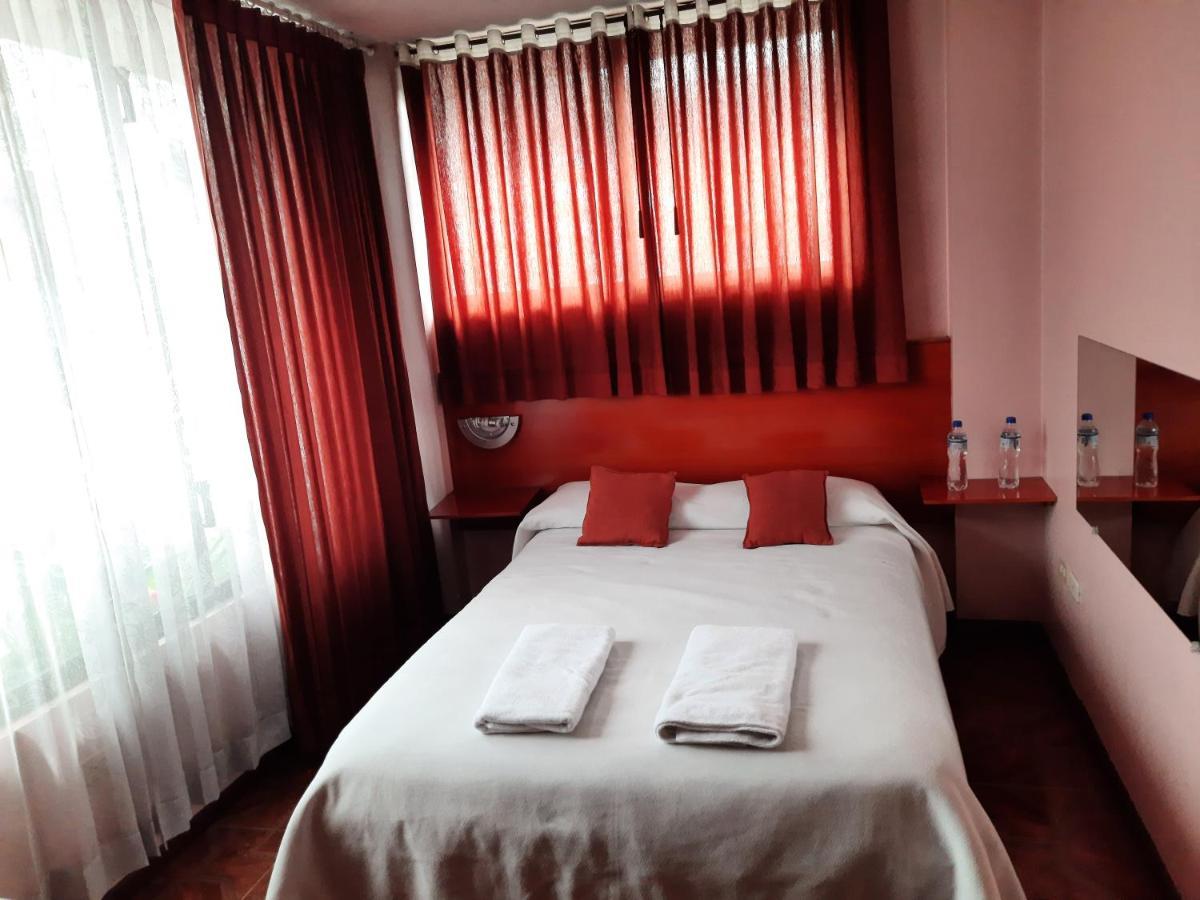 Hostal Sauna Water Palace Quito Kültér fotó
